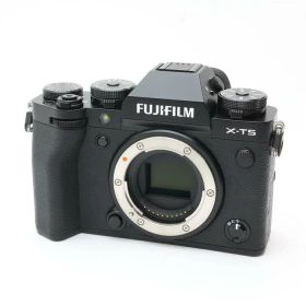 【中古】 《良品》 FUJIFILM X-T5 ボディ ブラック [ デジタルカメラ ]