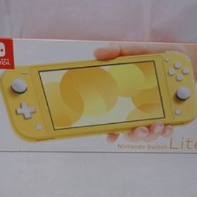 ニンテンドー Nintendo Switch Lite HDH-S-YAZAA