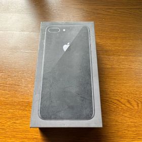 iPhone 8 Plus ブラック店頭展示品