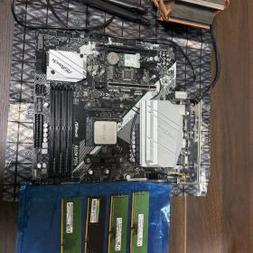 PCパーツ一式Ryzen7 3700X+B550M Pro4+DDR4 32GB