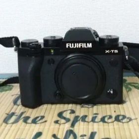 FUJIFILM X-T5 ミラーレスカメラ