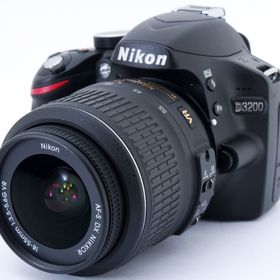 ニコン デジタル一眼レフカメラ Nikon D3200 レンズキット 中古 新品SDカード付き 届いてすぐに使える ライブビュー 手振れ補正 動画撮影