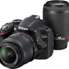 ニコン デジタル一眼 Nikon D3200 ダブルズーム ブラック 中古 新品SDカード付き 届いてすぐに使える 手振れ補正 動画撮影 お得なダブル