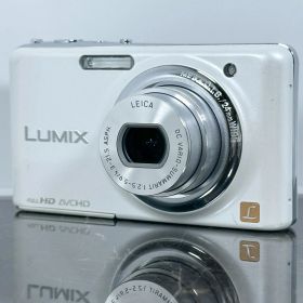 Panasonic パナソニック LUMIX ルミックス DMC-FX77 ホワイト コンデジ デジタルカメラ 中古カメラ 動作確認済み タッチパネル 光学5倍ズーム レトロデジカメ 平成レトロ 可愛いカメラ