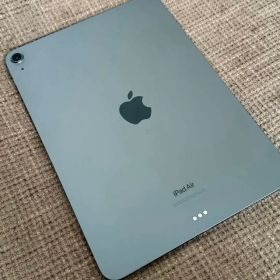 【診断済】iPad Air 第5世代 Wi-Fi 64GB スペースグレイ