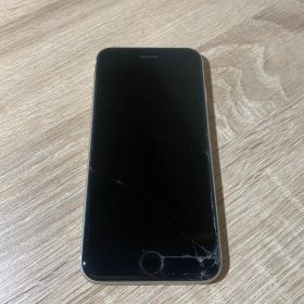 8813 iPhone SE 第三世代 64GB ホワイト ジャンク品