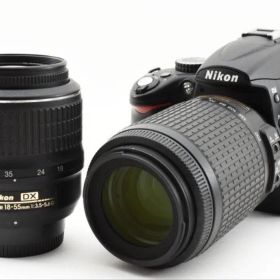 【美品】Nikon D5000 ダブルレンズセット《ショット数約7500回》