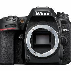 【新品/取寄品】Nikon D7500 ボディ デジタル一眼レフカメラ ニコン