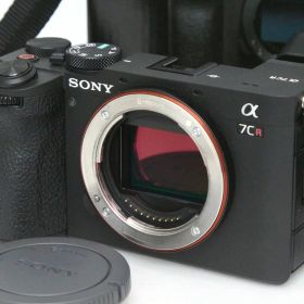 【中古】【良品】ソニー α7CR ILCE-7CR ボディ [ブラック]（センサー清掃済み） CA01-R4442-2J3 SONY ソニー α Eマウント ミラーレス フルサイズ 手ブレ補正 4K対応