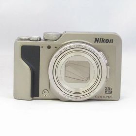 【中古】 (ニコン) Nikon COOLPIX A1000 シルバー【中古カメラ コンパクトデジカメ】 ランク：B-