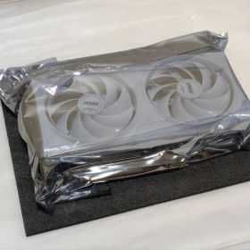 MSI GeForce RTX 5070 VENTUS 2X 本体