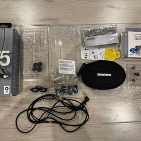 SHURE 有線イヤホンSE215-K-A AZLAおまけつき！