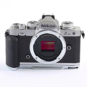 【中古】(ニコン) Nikon Z FC ボデイ シルバー