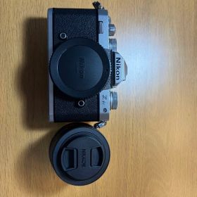 Nikon Z fc ミラーレス一眼 本体