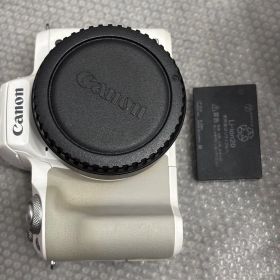 Canon EOS Kiss M 26021310