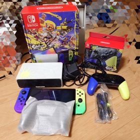 ニンテンドースイッチ(Nintendo Switch)のプロコン付き Nintendo Switch スプラトゥーン3エディション (家庭用ゲーム機本体)