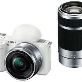 【ポイント10倍】 SONY デジタル一眼カメラ VLOGCAM ZV-E10Y ダブルズームレンズキット [ホワイト] [タイプ：ミラーレス 画素数：2500万画素(総画素)/2420万画素(有効画素) 撮像素子：APS-C/23.5mm×15.6mm/CMOS 重量：299g] 【P10倍】