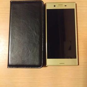 Xperia XZs SO‑03J 本体＋ケース付き 32GB ドコモ