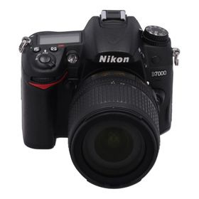 Nikon ニコン/デジタル一眼/D7000 18-105VR レンズキット/9463055/Bランク/82【中古】(デジタル一眼)
