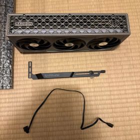 SAPPHIRE NITRO+ Radeon RX 9070 XT 1ヶ月使用