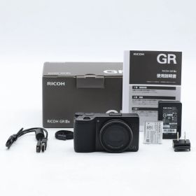 【ショット数172】RICOH GR IIIx コンパクトデジタルカメラ｜APS-Cセンサー搭載・40mm相当単焦点｜高画質スナップ／旅行撮影向け・リコー GR3x【中古】