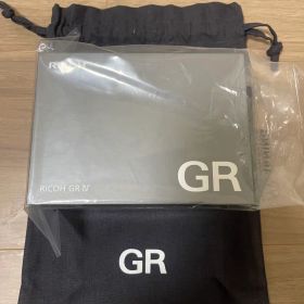 RICOH GR IV デジタルカメラ 保証書有り 限定収納袋付き