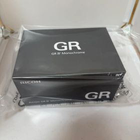 RICOH GR IV Monochrome コンパクトデジタルカメラ