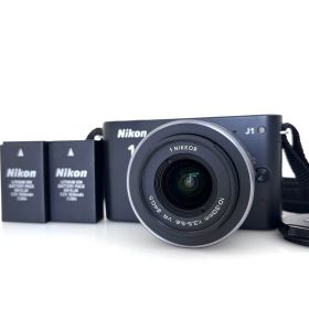 【ニコン】Nikon 1 J1 + 10-30mm F3.5-5.6 ミラーレス一眼レフ #R855