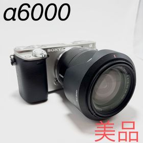 ソニー(SONY)の【週末値下げ】【美品】SONY α6000 シルバー パワーズームレンズキット (ミラーレス一眼)