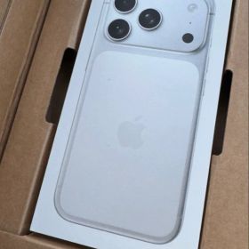 Apple iPhone 17 Pro Max 256GB simフリー