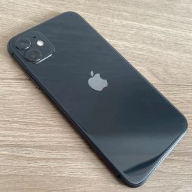 【中古】Apple iPhone 11 ブラック 本体