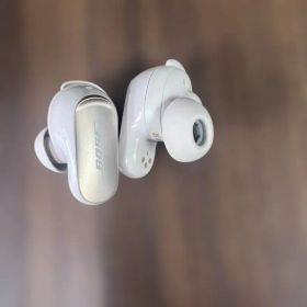 【送料込】イヤホン BOSE QUIETCOMFORTULTRA EARBUDS