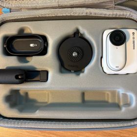 Insta360 GO 3 本体と付属品セット