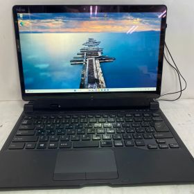 [中古パソコン] ARROWS Tab Q738/SB FARQ19001