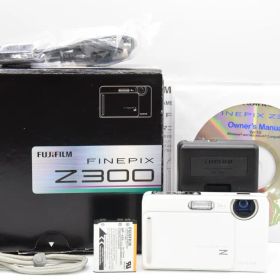 ■ 美品 ■ FUJIFILM FINEPIX Z300 ホワイト《元箱付き》