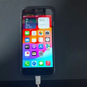 Apple iPhone SE 第2世代 ホワイト 64GB