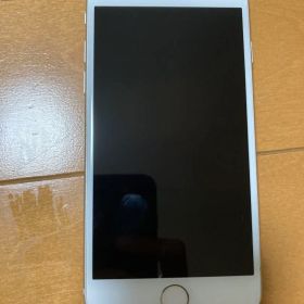 Apple iPhone 8シルバー 本体