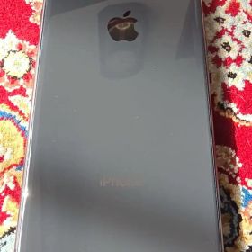 iPhone8 スペースグレイ Simフリー