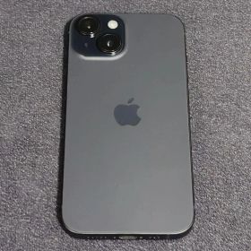 iPhone15 256GB ブラック 画面割れあり 動作良好 バッテリー86%