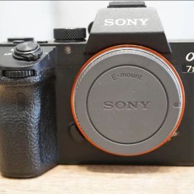 SONY α7Ⅲ ボディ ILCE-7M3 本体 フルサイズミラーレスカメラ