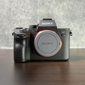 【良品】シャッター約11000回 SONY α7 III ミラーレス一眼 本体