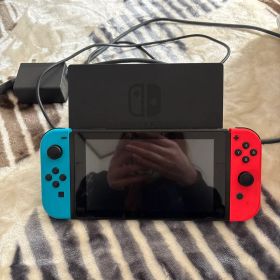 Nintendo Switch 本体 青/赤