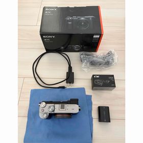 ソニー(SONY)の美品 SONY α7C ミラーレス一眼 カメラ(ミラーレス一眼)