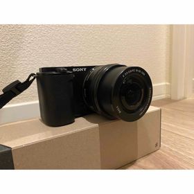 ソニー(SONY)のSONY ZV-E10 ミラーレス一眼 標準レンズ付き 箱、付属品なし(ミラーレス一眼)