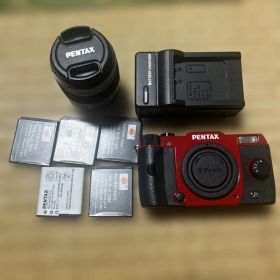 PENTAX Q10 赤 ダブルズームキット (5-15mm)(15-45mm)