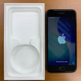 や*ぃ様 動作確認済 iPhone SE 第3世代 128GB ID A0094