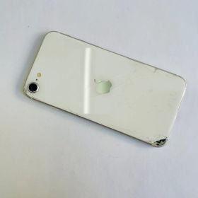 iPhone SE第3世代 64GB SIMフリー 電池100% 07222