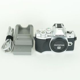 [美品 | シャッター数2,346回] OLYMPUS OM-D E-M10 Mark III [ボディ シルバー] | マイクロフォーサーズマウント