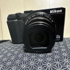 Nikon COOLPIX A900