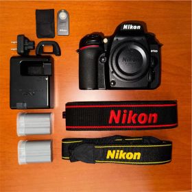 Nikon D7500 デジタル一眼レフカメラ 本体